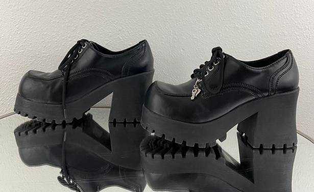 Soda Vintage Y2K Black Faux Leather Chunky Platform Lace Up Heeled Oxford Shoes