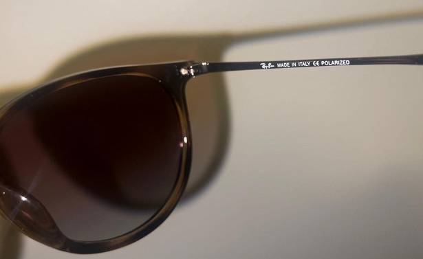 Ray-Ban  Erika Polarized 54mm