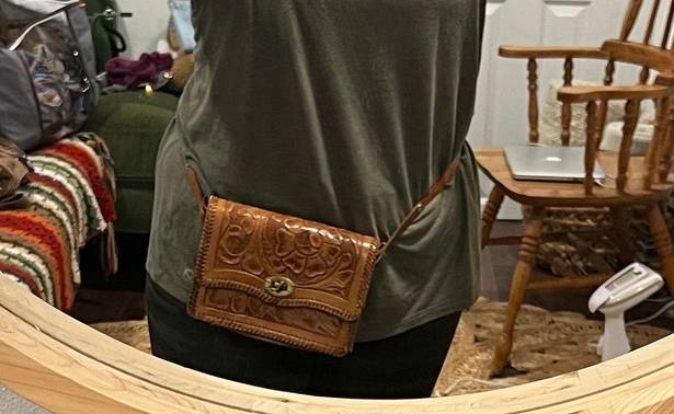 Vintage Tooled Leather purse Tan