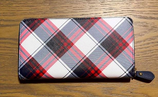 Tommy Hilfiger  Zippered Wallet Red, White and Blue NWOT