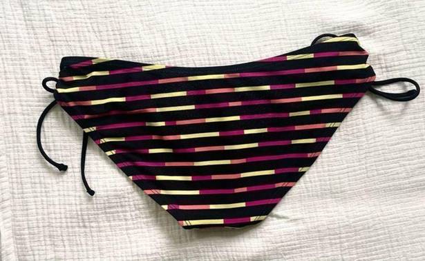 Patagonia  XS Sunamee Swim Bikini Bottoms in Pop Stripe