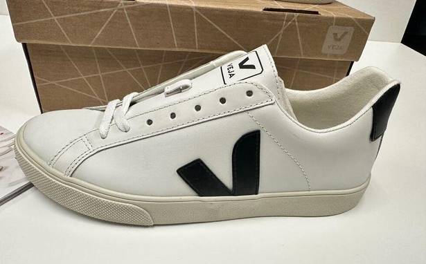 VEJA New in Box  Esplar Leather Extra White/Black Sneakers