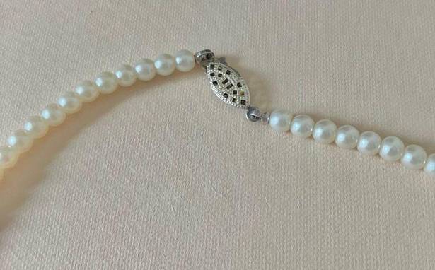 American Vintage Vintage “Baxleigh” White Silver Pearl Necklace 18.5” Marquis Fishhook Rhinestone