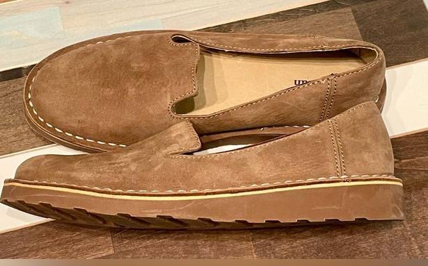 L.L.Bean  Stonington Women’s Nubuck Slip-On Shoe Loafer - Sz 8 M - EUC #507369