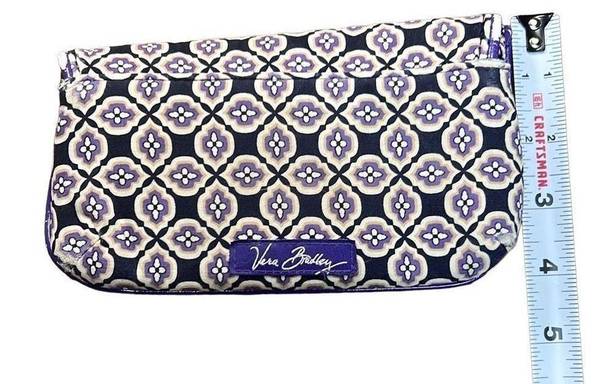 Vera Bradley  Women’s Purple Floral Print Zipper Closure Clutch Size Small