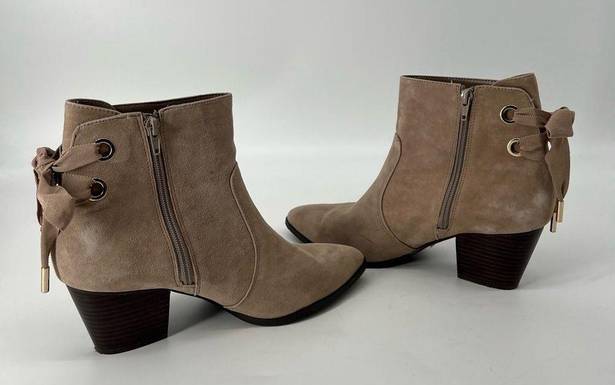 Bella Vita  Tan Elka Faux Lace Heel Boot