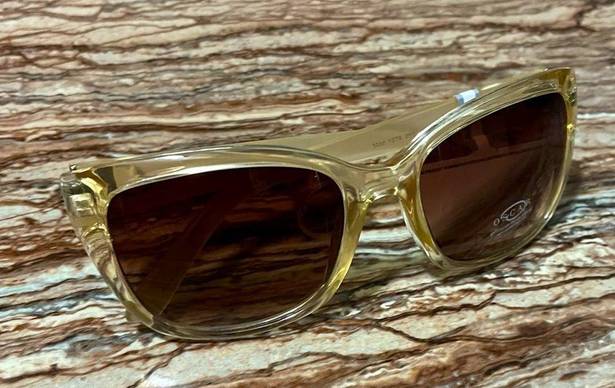 Oscar de la Renta  Sunglasses NWT