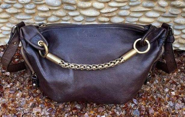 Furla  BROWN LEATHER HOBO SHOULDER/CROSSBODY BAG w/GOLD CHAIN & DUST BAG. VGUC!