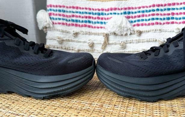 Hoka  One One Bondi 8 Black Low Top Road-Running Sneakers Women’s Size 7.5