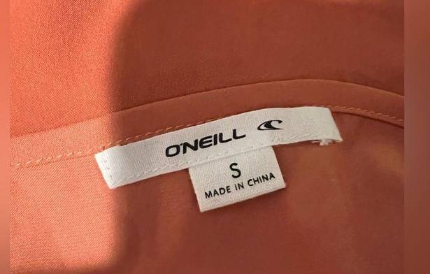 O'Neill NWT O’Neill satin‎ top . Size S