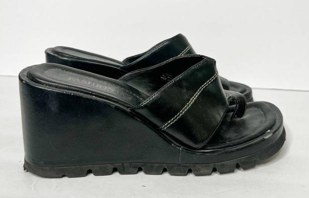 Fashion Bug Y2K  Chunky Black Wedge Sandals Size 7.5 Women’s