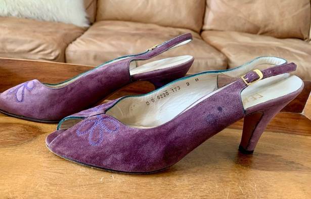 Salvatore Ferragamo Vintage  Purple Suede Sling Back Heels