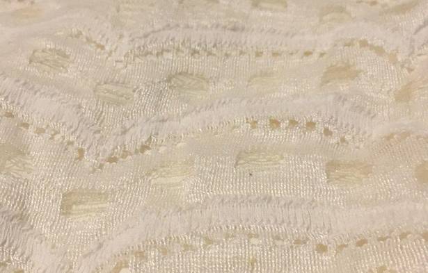 Lace Mini Skirt in Cream Size XS