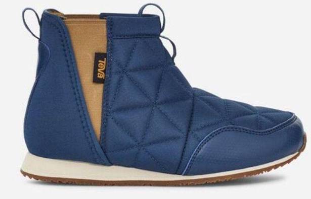 Teva  EMBER MID IN NAVY size 7