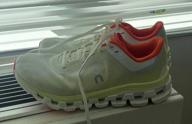 On Cloud  On-running Cloud flow Sneaker