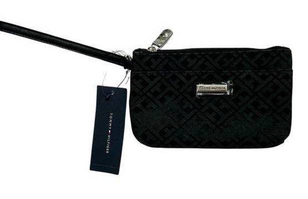 Tommy Hilfiger NWT  Signature Logo Canvas Wristlet