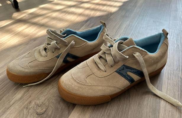 No Boundaries Vintage  Sneakers