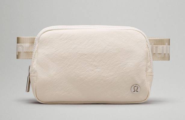 Lululemon Everywhere Belt Bag 1L Wordmark White Opal