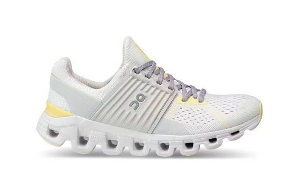 On Cloud  Running Shoes