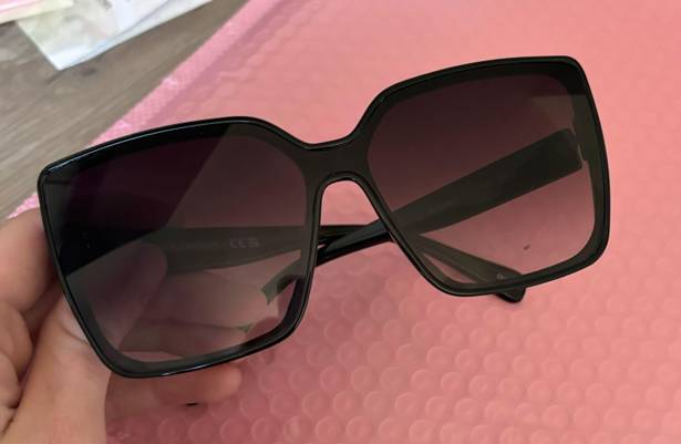 Vince Camuto Sunglasses