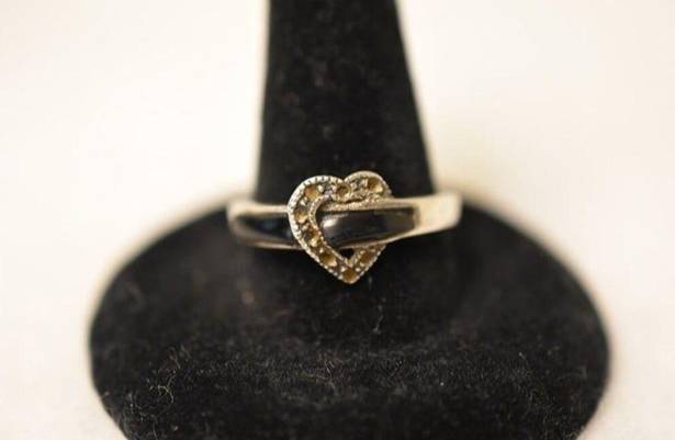 Onyx Rare Vintage .925 Silver stamped 70's Thin Black  Inlay Heart Ring Size 8