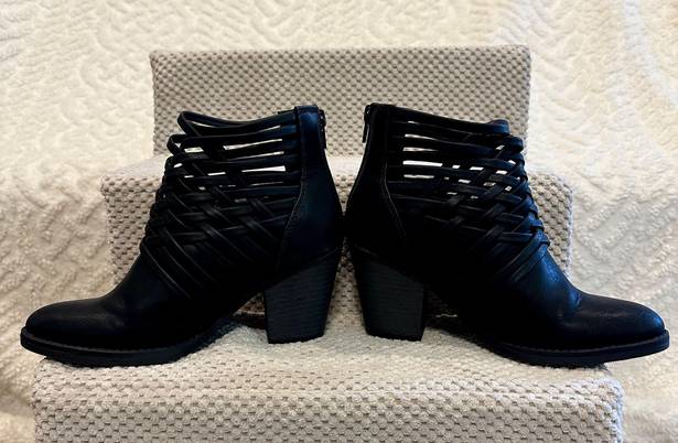 Big Buddha -Black Ankle Booties-Sz 6