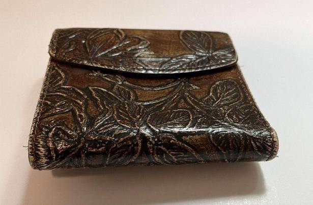 Patricia Nash  Brown Leather Floral Embossed Snap Close Wallet