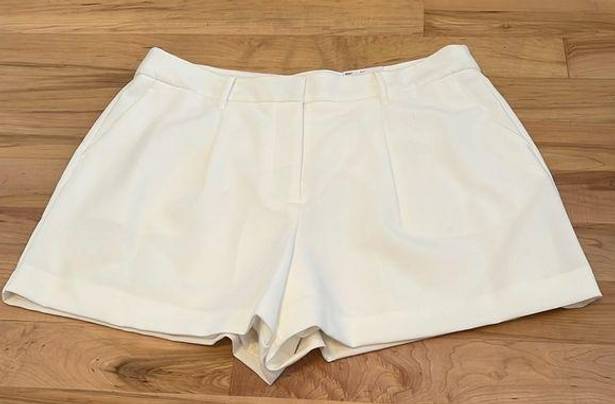 Nine West  White High Rise Pleat Front Shorts - NWT