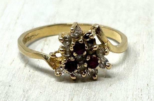 Ruby 10K diamond and  ring, Approx size 8