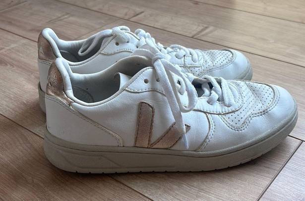 VEJA sneakers