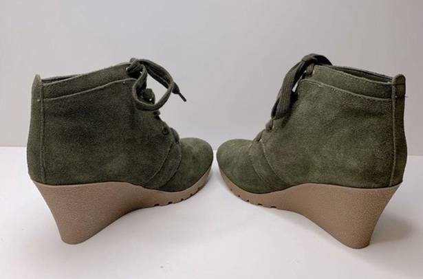 MIA  Annita Olive Green Suede Wedge Ankle Booties