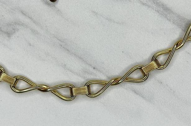 infinity Vintage  Twist Gold Tone Metal Chain Link Belt Size Small S Medium M