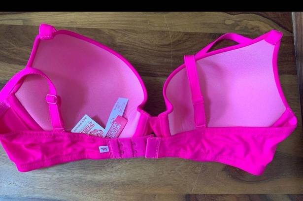 PINK - Victoria's Secret NEW Victoria’s Secret PINK Fushia Bra