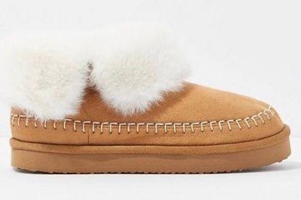 American Eagle AE Fur Lined Slipper Booties