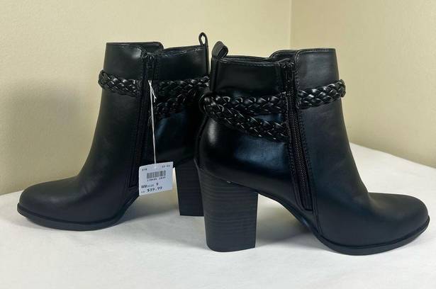 American Eagle  Black Booties - Size 9