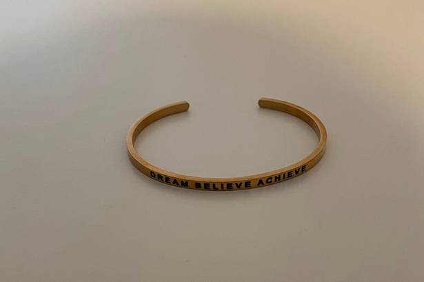 MantraBand Bracelet - Dream Believe Achieve