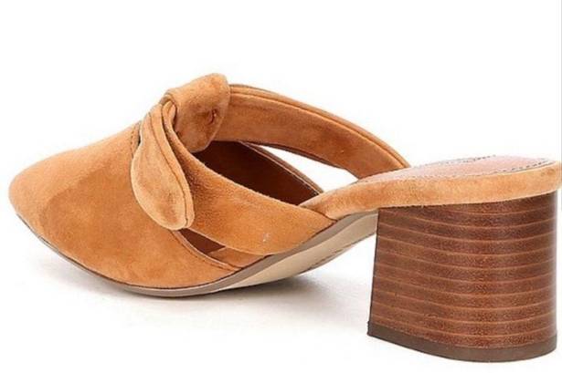 Chelsea and Violet  Tan Suede Leather Molly Bow Heel Mule Women’s Size 6