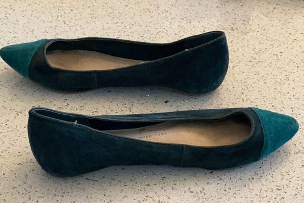 Gap  flats size 7