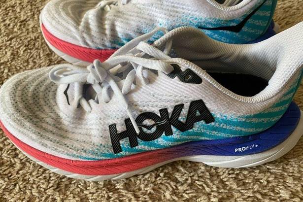 Hoka One One Mach 5  White Women's Running Shoes Size 7B Regular Width