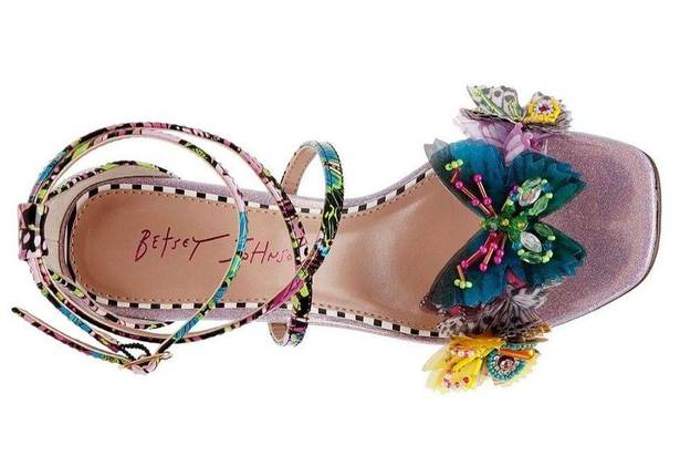 Betsey Johnson  Everlee Sandals, Lilac Multi, Size 6 New in Box