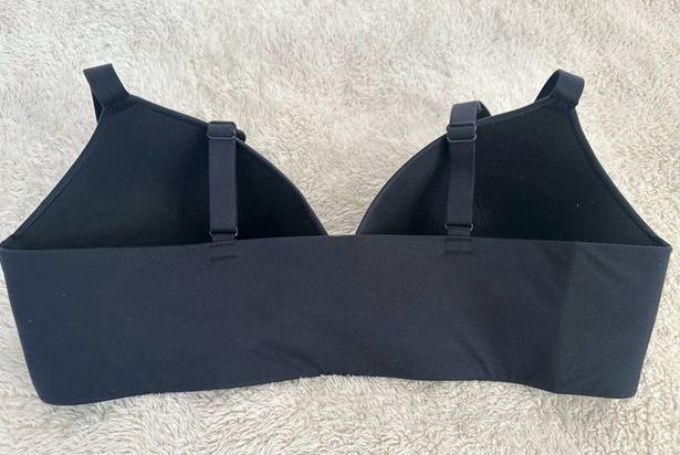 Second Skin Tommy John 36C  Lightly Lined Wireless bra in black