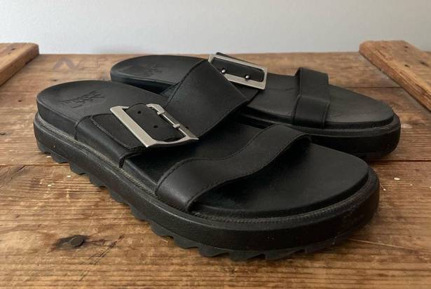 Sorel Roaming Slide Black Two Strap Slip On Sandal Silver Buckle