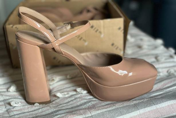 mix no. 6 Nude Heels