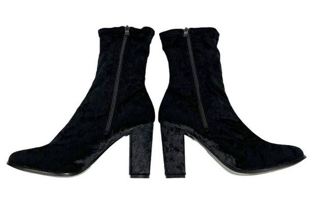 Boohoo  Velvet Booties 7