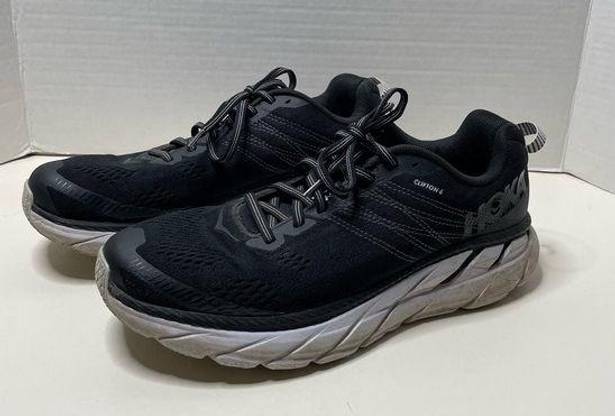 Hoka  One One Clifton 6 Womens Size 9 Black