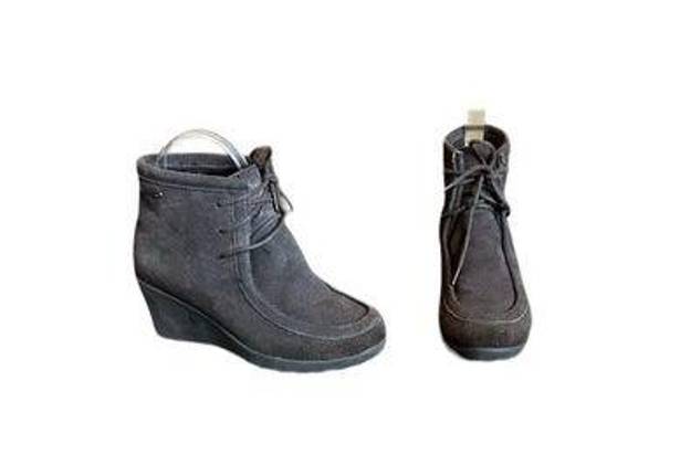 BEARPAW  Brown Wedge Booties