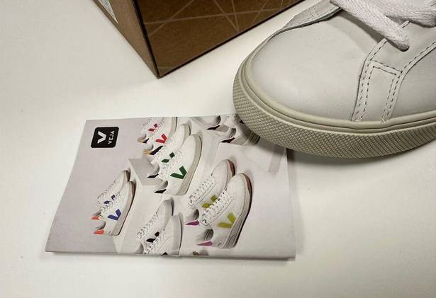 VEJA New in Box  Esplar Leather Extra White/Black Sneakers