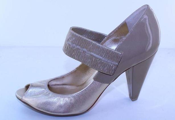 DKNY  Wynona Gold & Beige Leather Mary Jane Heels 9