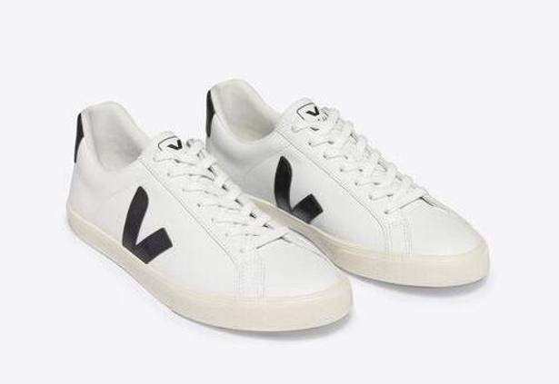 VEJA New in Box  Esplar Leather Extra White/Black Sneakers