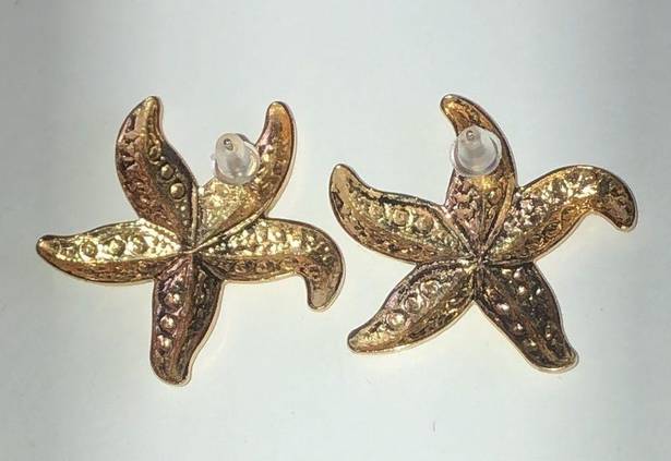 Vintage Gold Tone Starfish Boho Retro Pierced Earrings